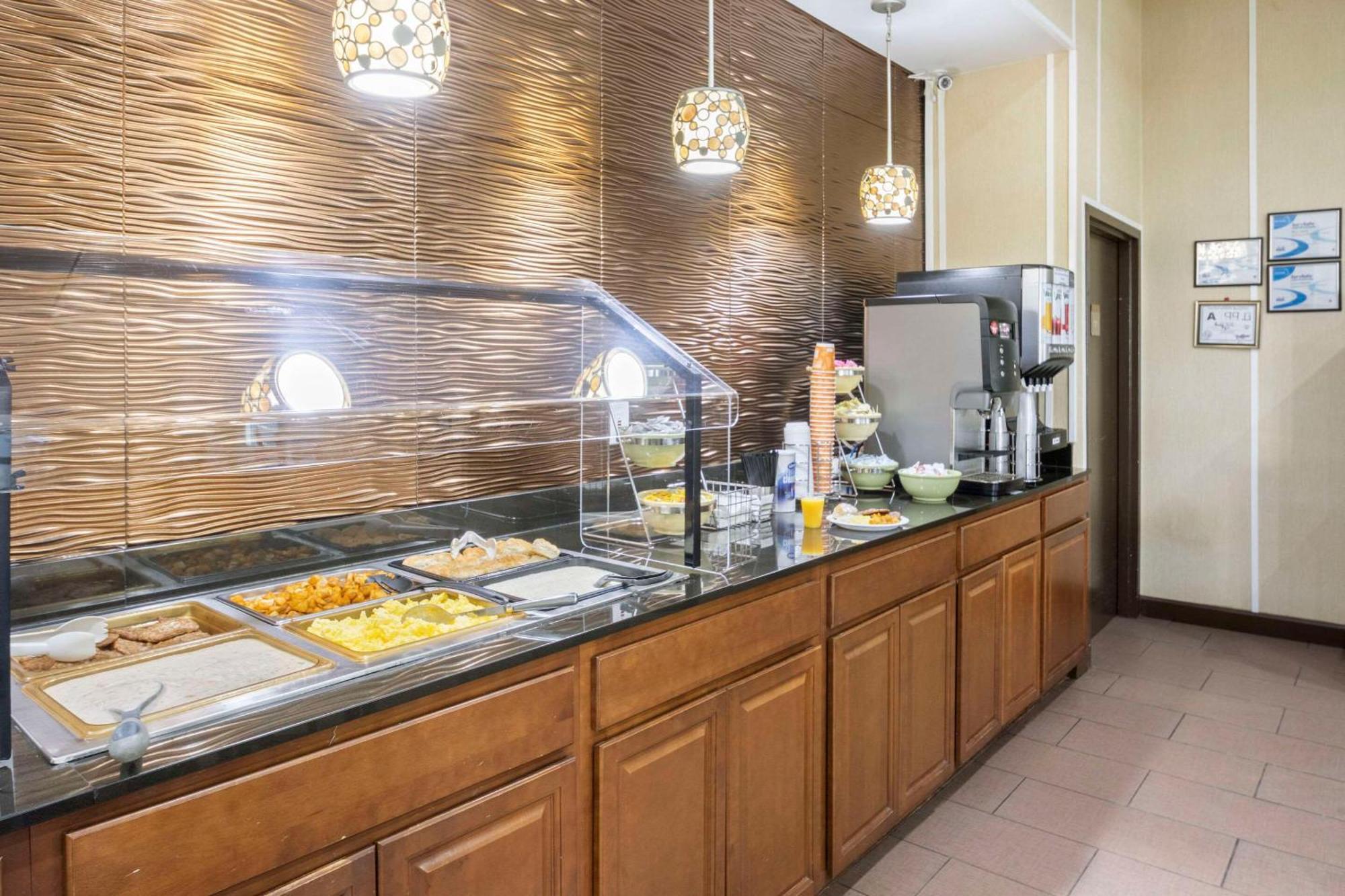 Quality Suites Hickory South Εξωτερικό φωτογραφία