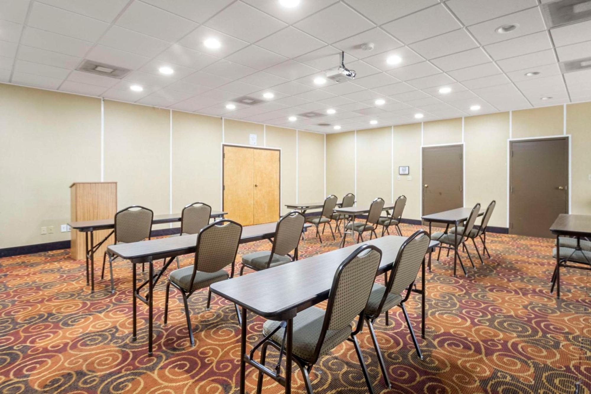 Quality Suites Hickory South Εξωτερικό φωτογραφία