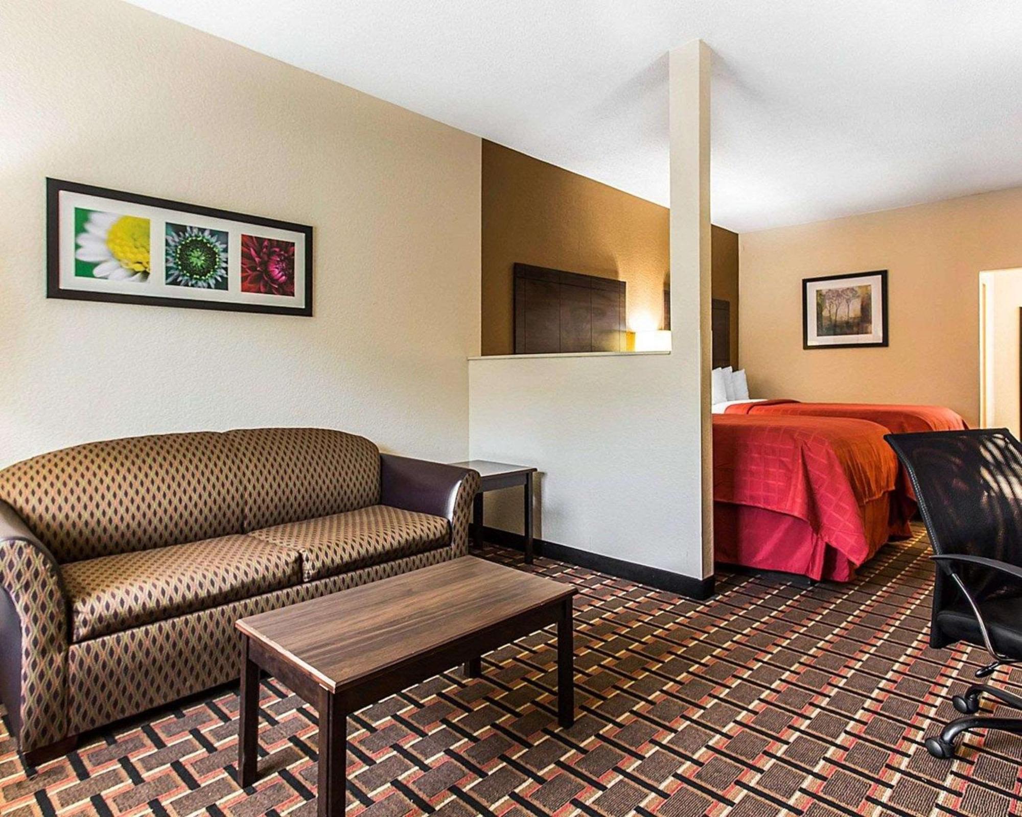 Quality Suites Hickory South Εξωτερικό φωτογραφία