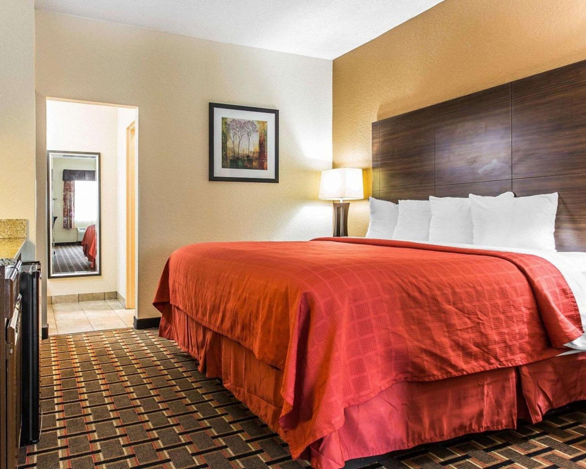 Quality Suites Hickory South Εξωτερικό φωτογραφία