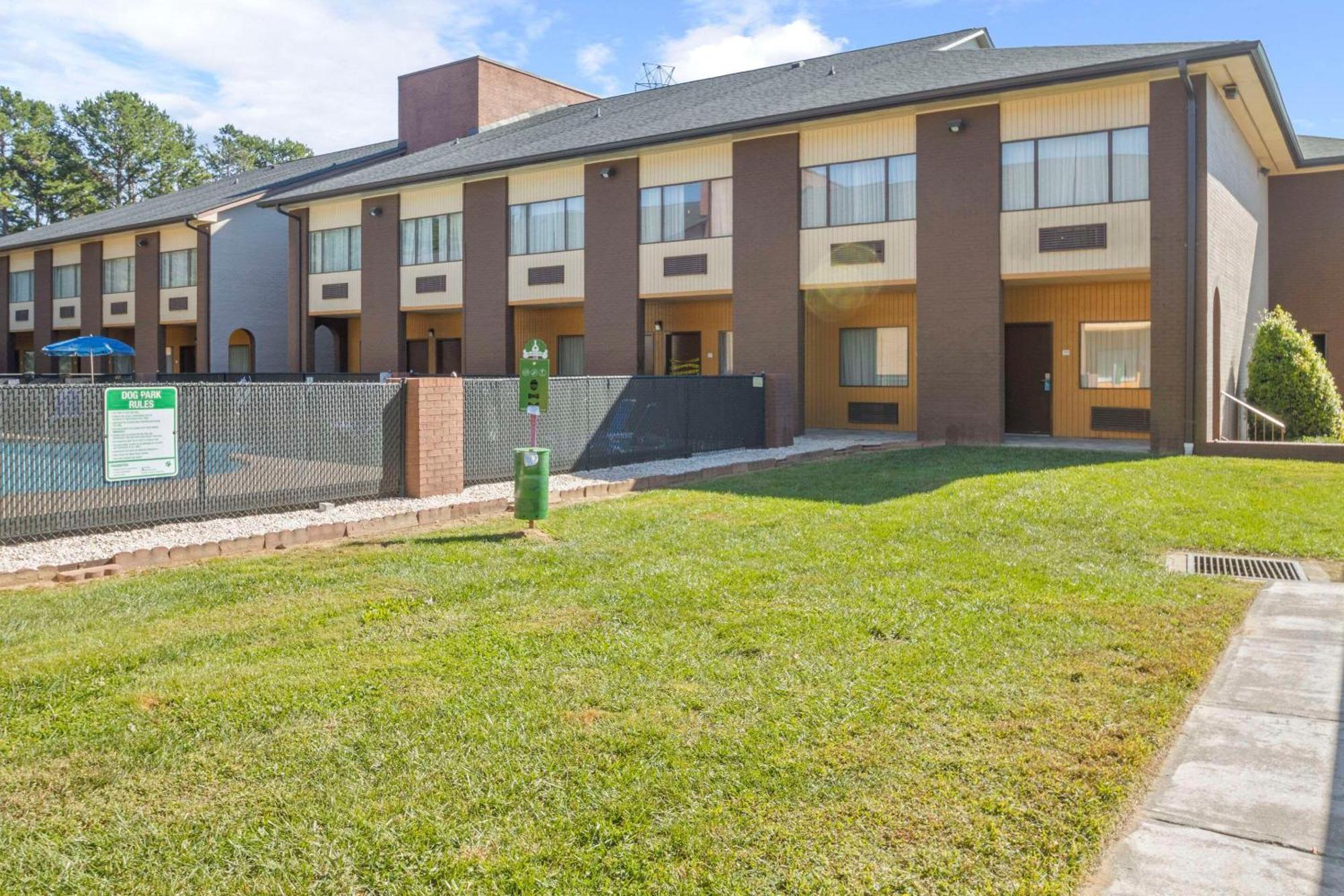 Quality Suites Hickory South Εξωτερικό φωτογραφία
